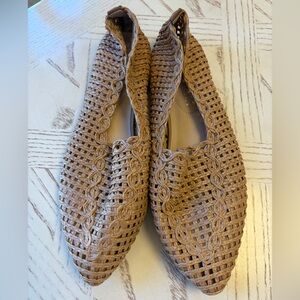 Woven Pointed Flats